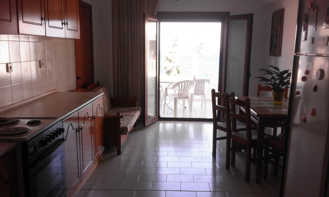 White House Hotel-Apart Karpathos Extérieur photo